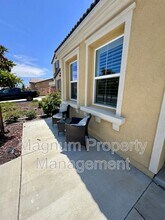 29357 Caravel Dr in Menifee, CA - Building Photo - Building Photo