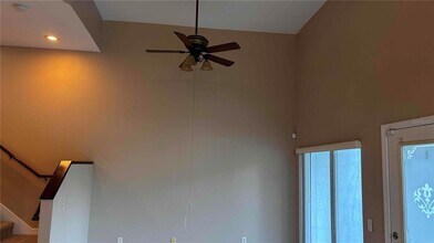 9410 Citrus Glen Pl in Tampa, FL - Foto de edificio - Building Photo