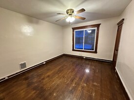 17 Washington St, Unit Apartment 3 in Cortland, NY - Building Photo