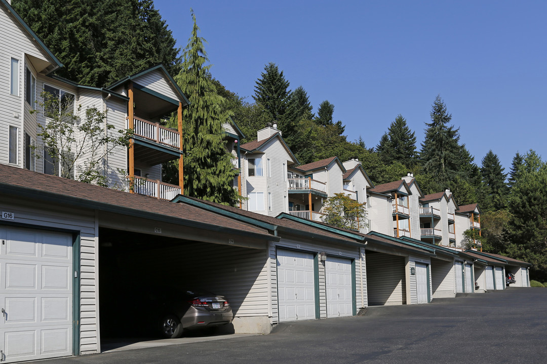 Linwood Heights in West Linn, OR - Building Photo