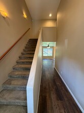 3911 Pringle Creek Ct SE in Salem, OR - Building Photo - Building Photo
