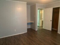 105 Simon Latour Rd photo'