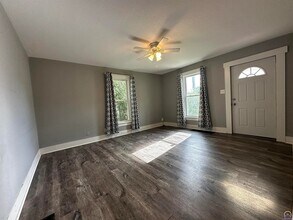 3839 SW Sena Dr in Topeka, KS - Building Photo - Building Photo