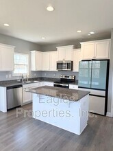 472 Jackson Pond Dr in Smithfield, NC - Building Photo - Building Photo