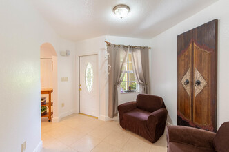 12764 Westhampton Cir in Wellington, FL - Foto de edificio - Building Photo