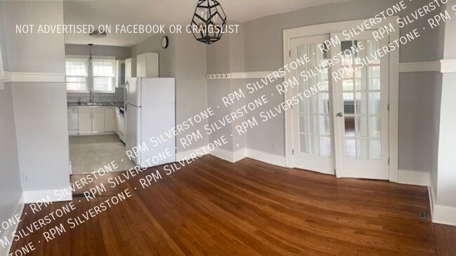 203 Catalpa Dr in Royal Oak, MI - Building Photo - Building Photo