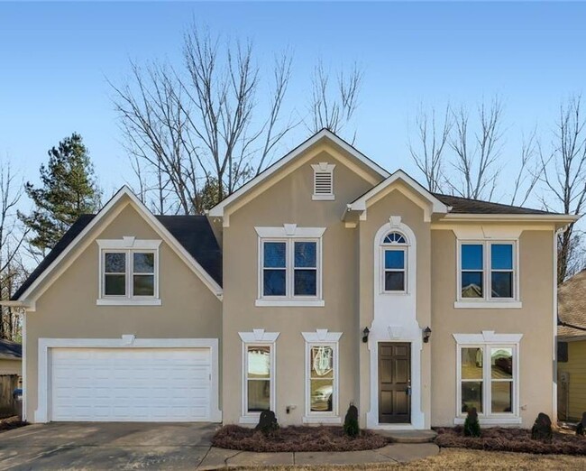 property at 660 Oxford Crest Ct NW