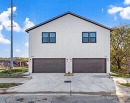 1605 Logan St in Fort Worth, TX - Building Photo