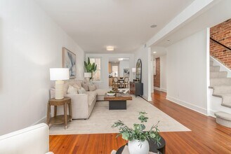 1683 35th St NW in Washington, DC - Building Photo - Building Photo