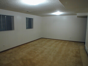 1923 Alexander Ave in Cheyenne, WY - Building Photo - Building Photo