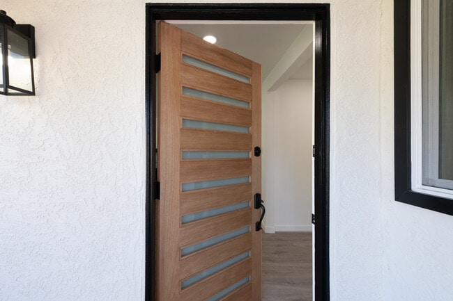 property at 1011 N Florence St