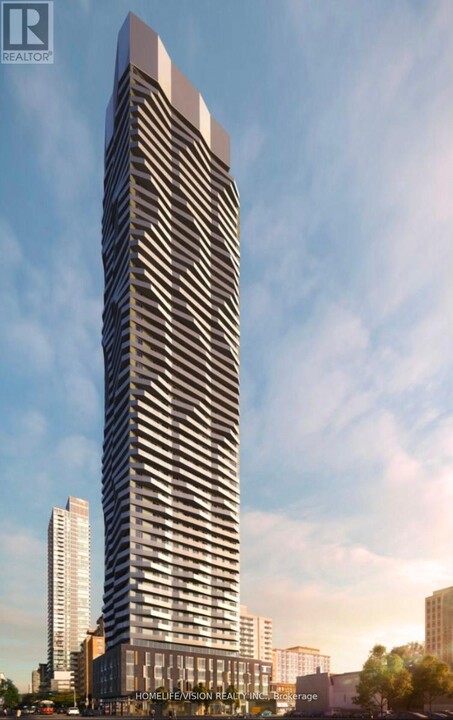 100-100 Dalhousie St in Toronto, ON - Building Photo