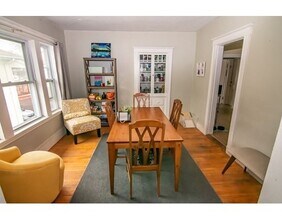 115 Windsor Rd-Unit -2 in Medford, MA - Building Photo - Building Photo