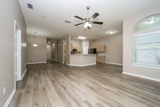 1796 Keswick Rd in St. Augustine, FL - Foto de edificio - Building Photo