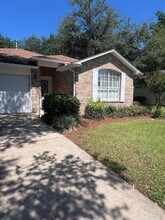 1412 Pearl S Buck Ct in Niceville, FL - Building Photo - Building Photo