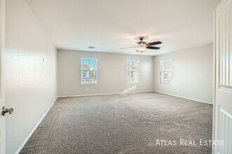 1181 E Taylor Trail in Queen Creek, AZ - Foto de edificio - Building Photo
