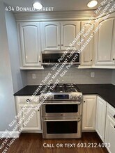 434 Donald St in Bedford, NH - Building Photo - Building Photo