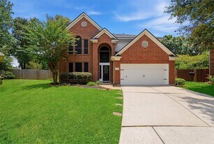 19311 Kristen Park Ct in Humble, TX - Building Photo