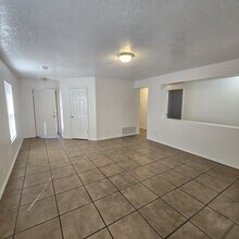 8204 Tangerine Pl NW in Albuquerque, NM - Building Photo - Building Photo
