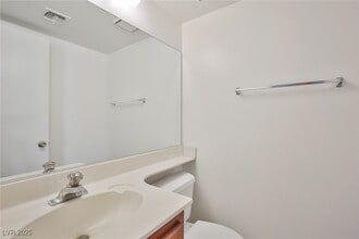 6716 Chehalis Cir in Las Vegas, NV - Building Photo - Building Photo