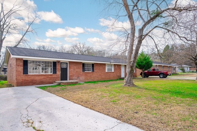 3336 Gundy Dr in Chattanooga, TN - Building Photo - Building Photo