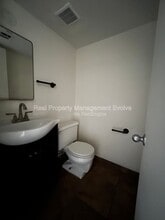 6565 N 19th Ave in Phoenix, AZ - Building Photo - Building Photo