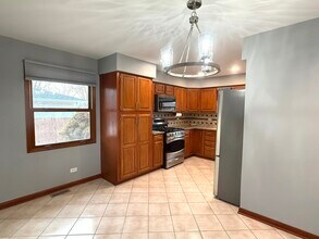 267 N Idlewild Ave in Mundelein, IL - Building Photo - Building Photo