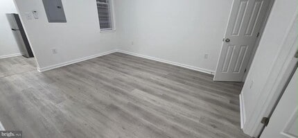 2233 N 16th St in Philadelphia, PA - Foto de edificio - Building Photo