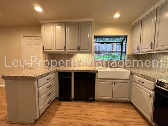 1098 Cindy Ct in Placerville, CA - Building Photo - Building Photo
