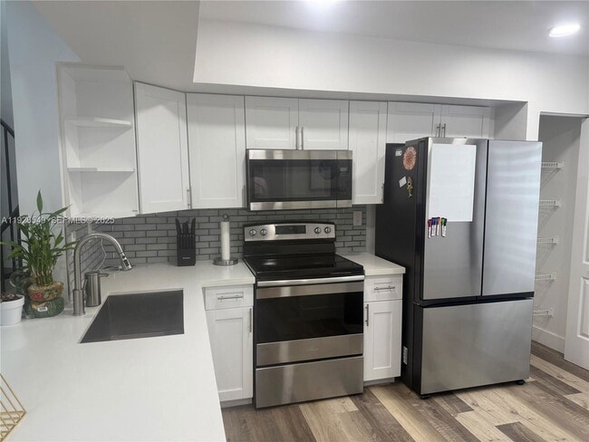 property at 13028 SW 88th Ln