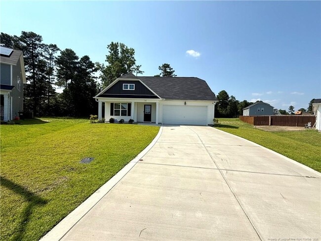 1701 Ramsdale Rd in Hope Mills, NC - Building Photo - Building Photo