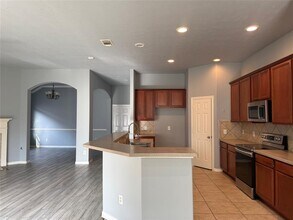 7307 Slippery Elm Ln in Houston, TX - Building Photo - Building Photo