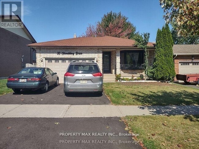 property at 30 Glenabbey Dr
