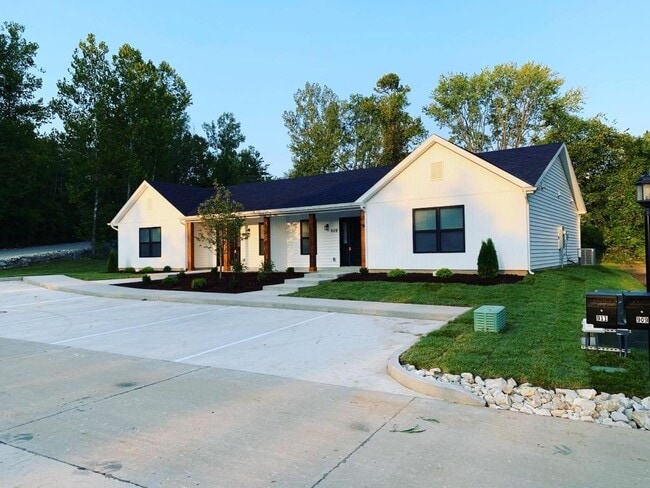 914 Boulder Creek Estates in Arnold, MO - Building Photo - Building Photo