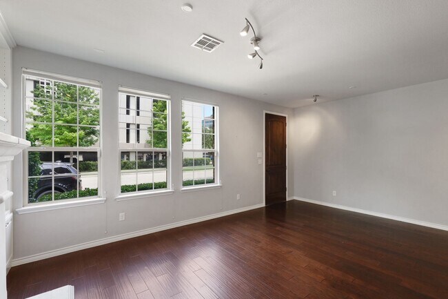 5750 Baltic Blvd in Plano, TX - Building Photo - Building Photo