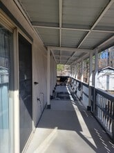 133 Rugby Ct in Crossville, TN - Building Photo - Building Photo