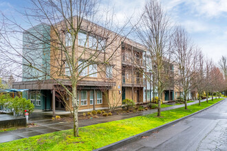 Former Concordia Place Apartments in Portland, OR - Building Photo - Building Photo