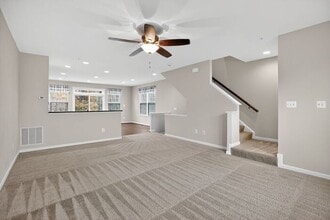 23144 Mountain Laurel Ln in California, MD - Building Photo - Building Photo