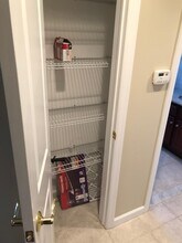 1943 US-22, Unit 2 in Scotch Plains, NJ - Foto de edificio - Building Photo