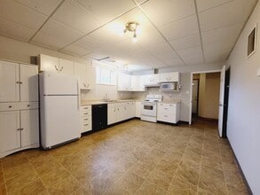 10003-10160 160 St NW in Edmonton, AB - Building Photo - Building Photo