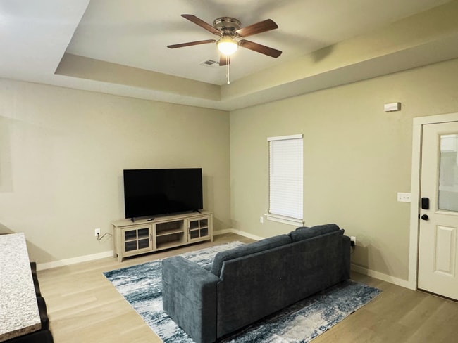 116 Sterling Dr in Chickasha, OK - Building Photo - Building Photo