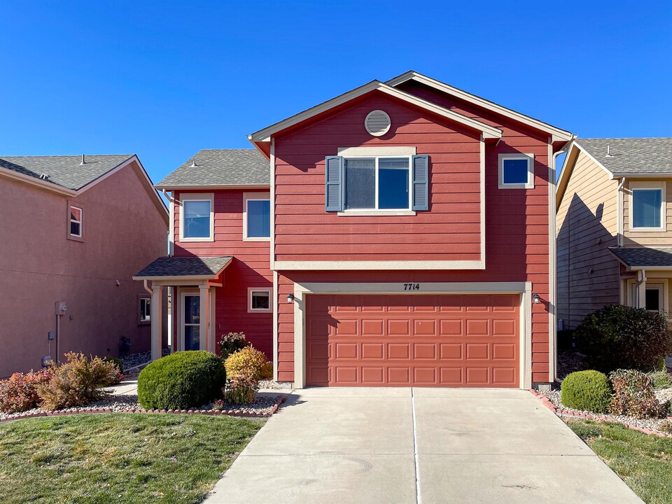 7714 Stetson Highlands Dr in Colorado Springs, CO - Foto de edificio