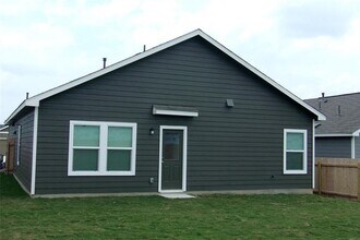 2725 Louris Ln in Pflugerville, TX - Building Photo - Building Photo