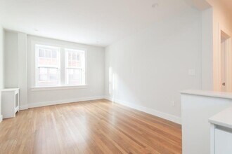 19A Forest St, Unit 22 in Cambridge, MA - Building Photo - Building Photo