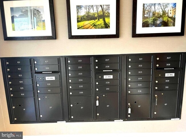 10520 Resort Road in Ellicott City, MD - Building Photo - Building Photo