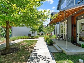 645 Nashua Ln in Nashville, TN - Building Photo - Building Photo