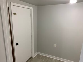 1575 Townsite Rd in Nanaimo, BC - Building Photo - Building Photo