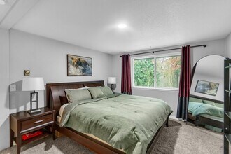 810 130th St NW in Gig Harbor, WA - Building Photo - Building Photo