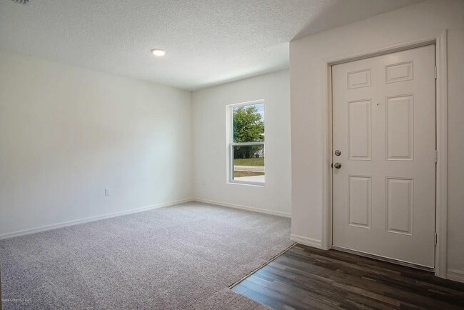 3126 Cambria Ave SW in Palm Bay, FL - Foto de edificio - Building Photo