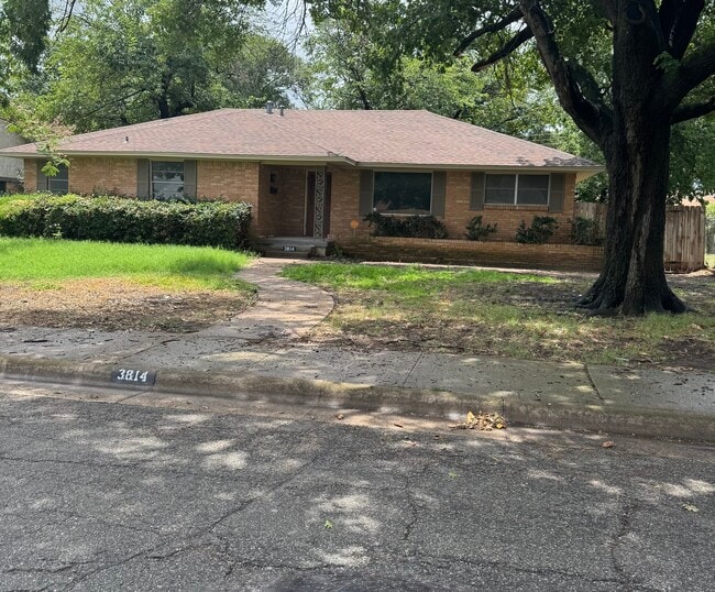 property at 3814 Kimballdale Dr